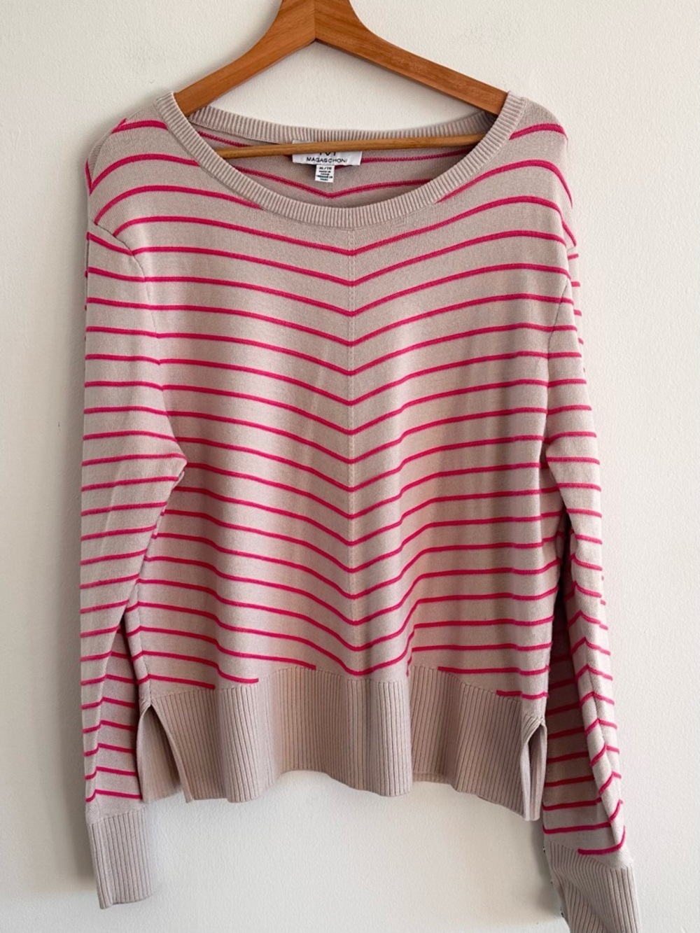 Magaschoni chevron bright pink striped long sleeve summer sweater size XL